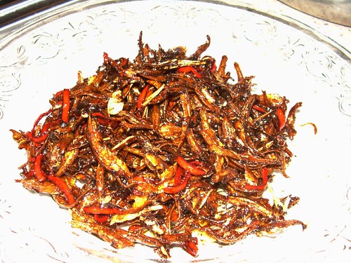 spicy and sour ikan bilis